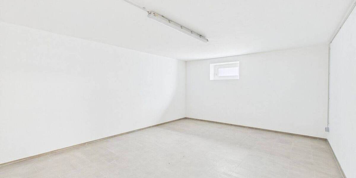 Etagenwohnung Landshut West - 2 Zimmer, 91 m&sup2;, 595.000&euro; | Angebot:26672695