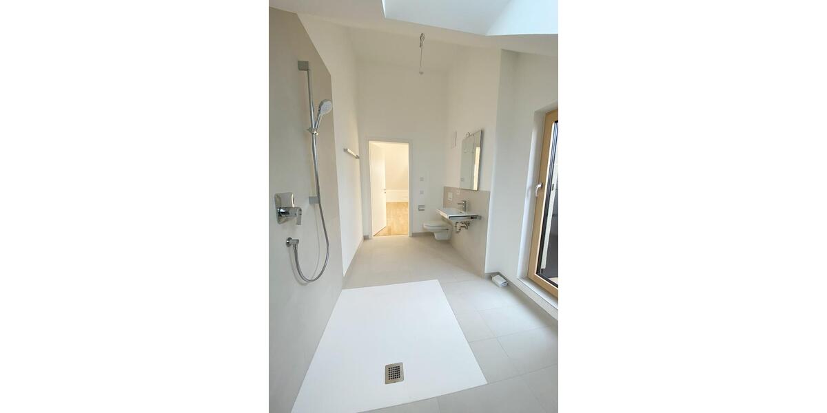 Terrassenwohnung Taufkirchen (Vils) - 3 Zimmer, 105 m&sup2;, 1.490&euro; | Angebot:24976524