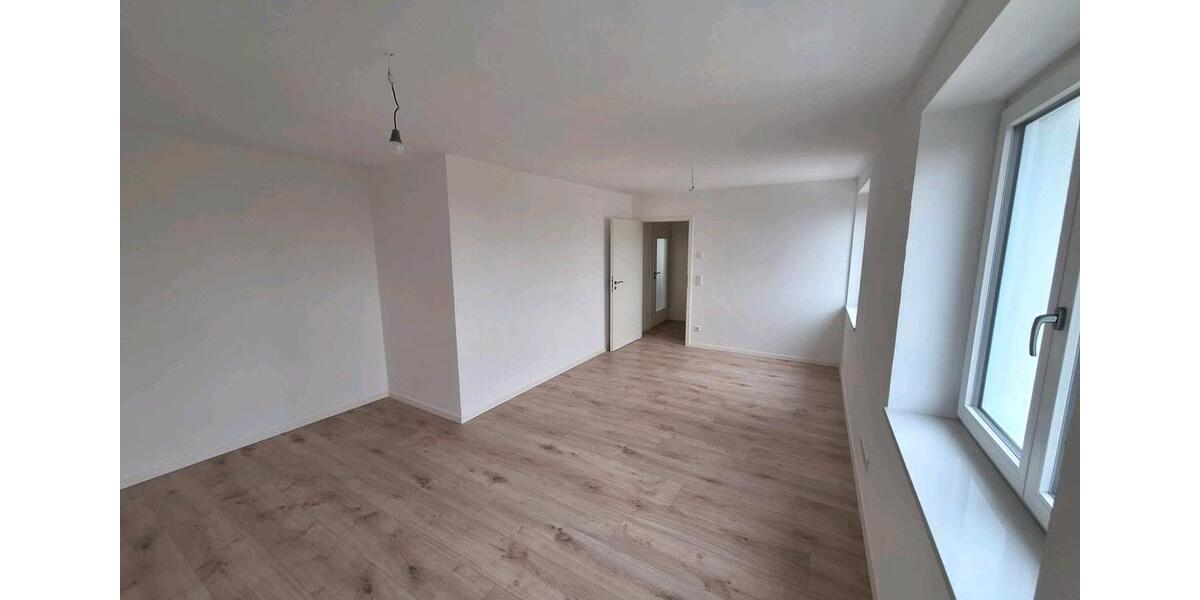 Erdgeschoßwohnung Taufkirchen (Vils) - 5 Zimmer, 165 m&sup2;, 1.950&euro; | Angebot:24363731