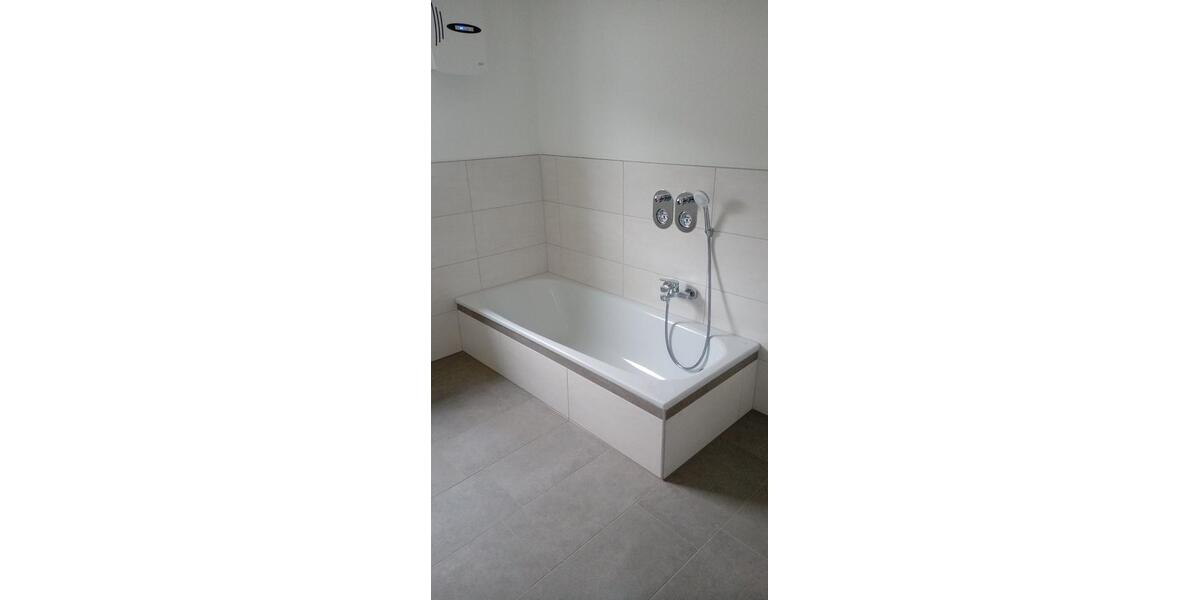 Etagenwohnung Ergoldsbach Langenhettenbach - 3 Zimmer, 81 m&sup2;, 720&euro; | Angebot:27601878