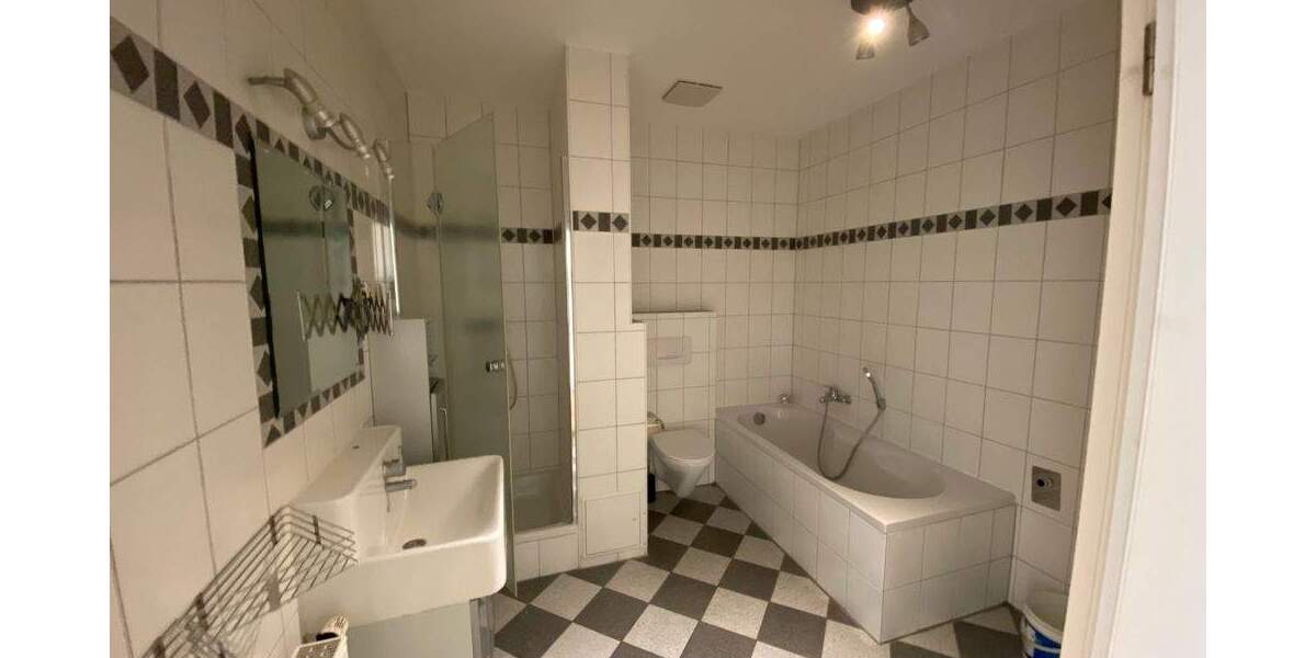 Mehrfamilienhaus, Wohnhaus Landshut Altstadt - 1 Zimmer, 420 m&sup2;, 1.985.000&euro; | Angebot:25697085