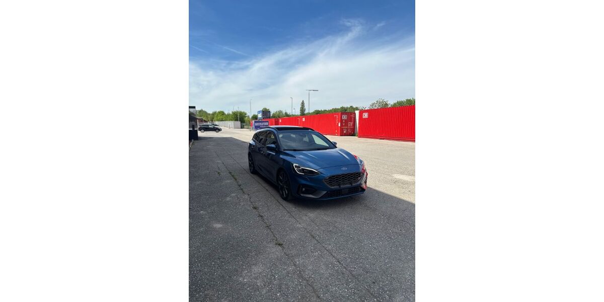 Ford Focus 55.500 km 22.999 &euro; Taufkirchen 84416