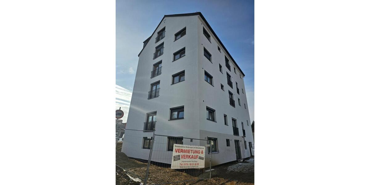 Etagenwohnung Rottenburg an der Laaber - 4 Zimmer, 116 m&sup2;, 1.330&euro; | Angebot:24774584