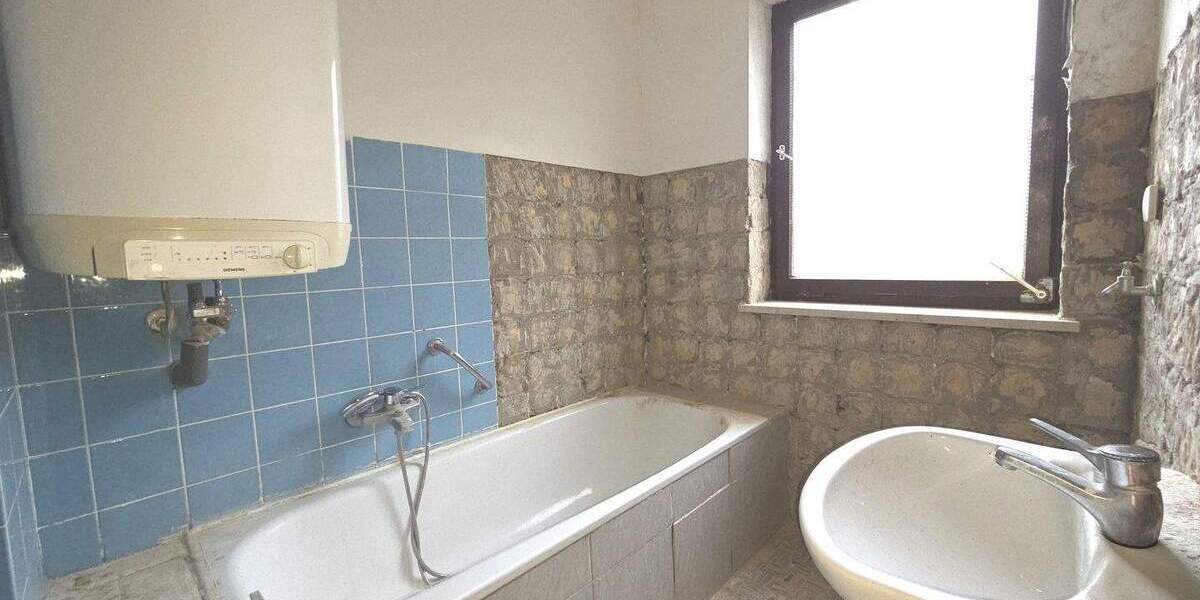 Mehrfamilienhaus, Wohnhaus Furth Schatzhofen - 6 Zimmer, 151 m&sup2;, 350.000&euro; | Angebot:25968439