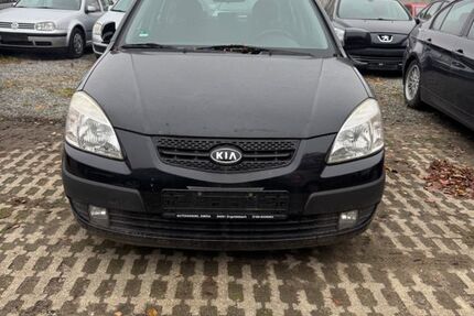 Kia Rio 164.000 km 1.650 &euro; Ergoldsbach 84061