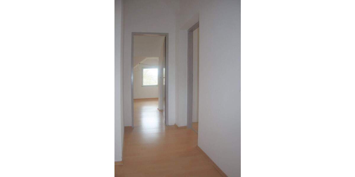 Einfamilienhaus Egglkofen - 6 Zimmer, 144 m&sup2;, 330.000&euro; | Angebot:25776657