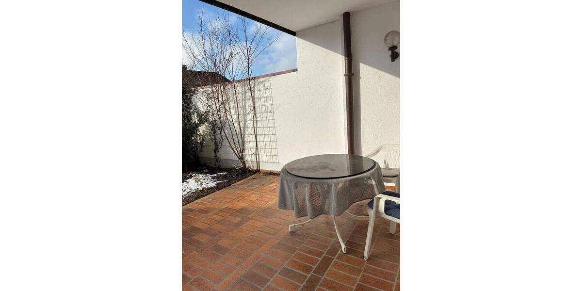 Doppelhaushälfte Landshut Achdorf - 5 Zimmer, 165 m&sup2;, 1.950&euro; | Angebot:25778846