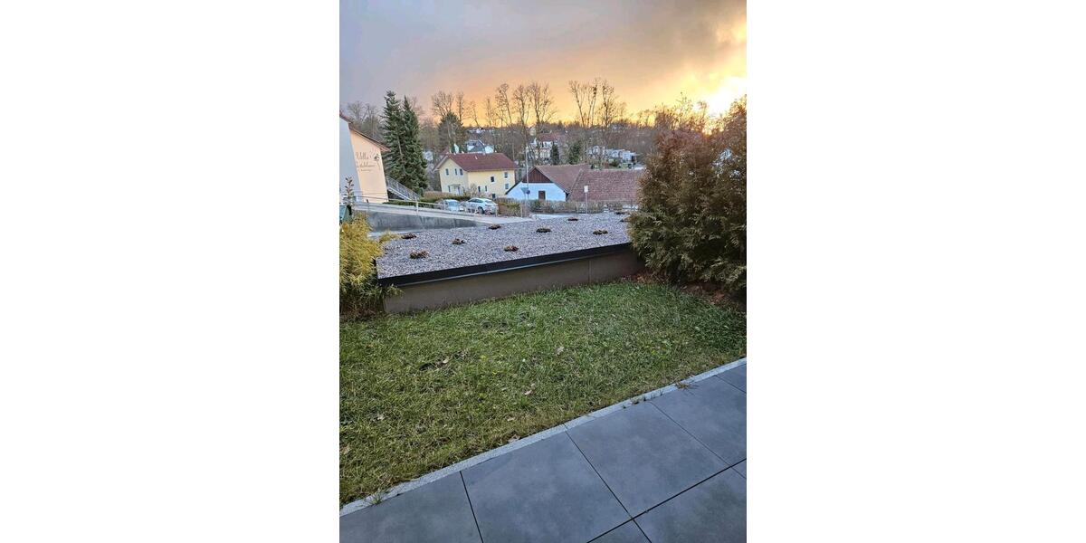 Erdgeschoßwohnung Dingolfing - 3 Zimmer, 85 m&sup2;, 1.015&euro; | Angebot:27621822