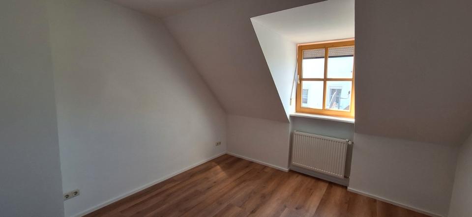 Maisonettenwohnung Gammelsdorf - 3 Zimmer, 80 m&sup2;, 980&euro; | Angebot:27607716