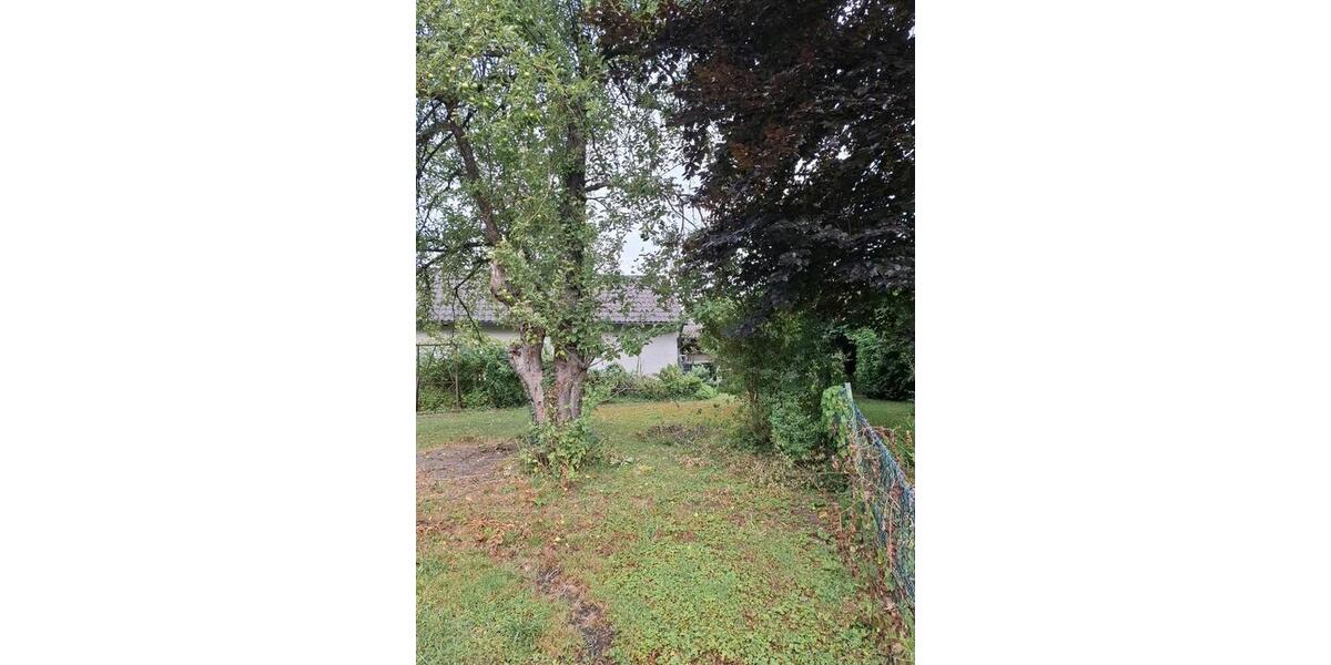 Doppelhaushälfte Altdorf - 7 Zimmer, 150 m&sup2;, 500.000&euro; | Angebot:25404527