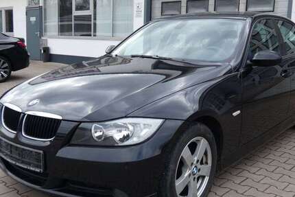 BMW 318 243.128 km 2.990 &euro; Dorfen 84405