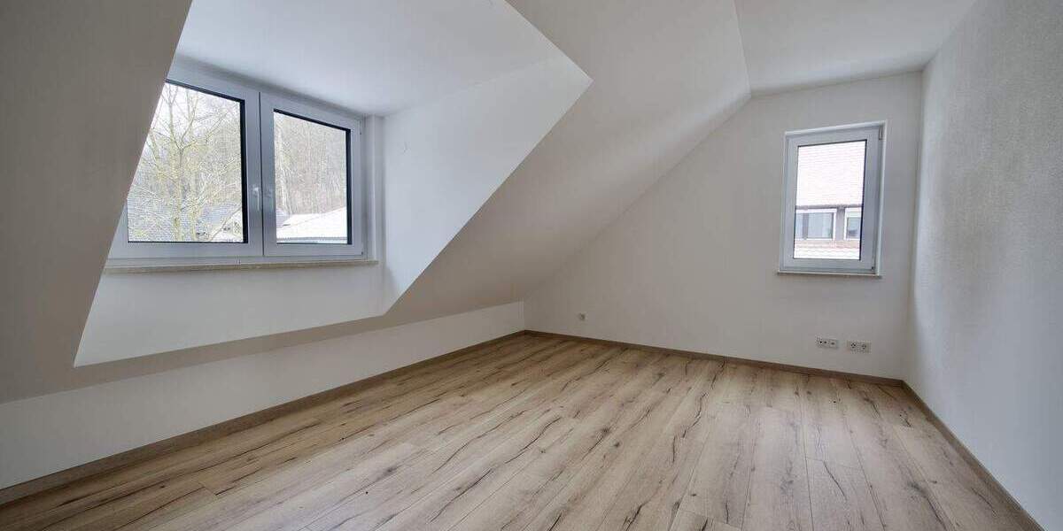 Doppelhaushälfte Landshut Schönbrunn - 6 Zimmer, 159 m&sup2;, 679.000&euro; | Angebot:25675062