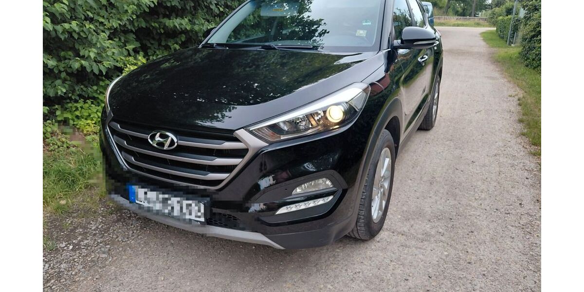 Hyundai TUCSON 136.000 km 13.300 &euro; Ergolding 84030