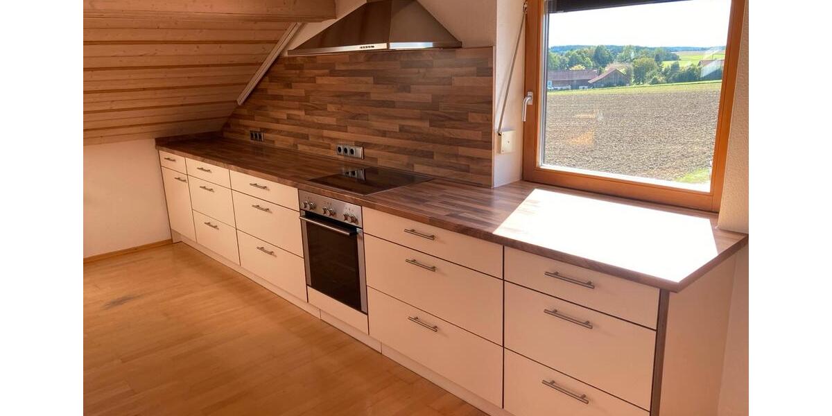 Dachgeschoßwohnung Bodenkirchen - 3 Zimmer, 75 m&sup2;, 780&euro; | Angebot:25353329