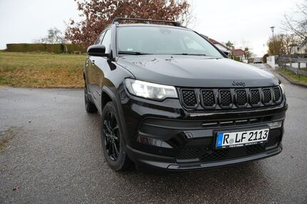 Jeep Compass 39.000 km 22.500 &euro; Rottenburg 84056