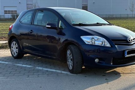 Toyota Auris 123.600 km 4.950 &euro; Moosburg 85368