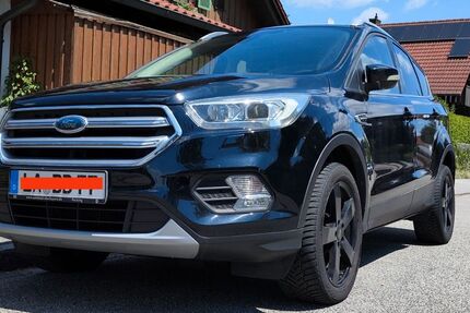 Ford Kuga 50.000 km 14.790 &euro; Landshut 84034