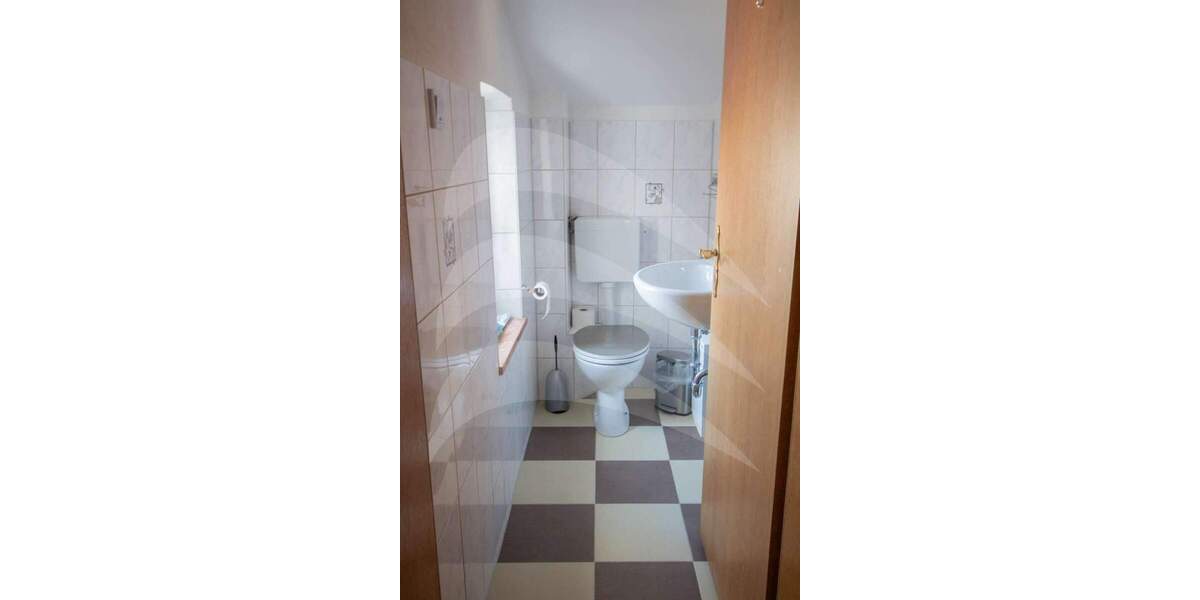 Doppelhaushälfte Landshut Industriegebiet - 7 Zimmer, 168 m&sup2;, 699.800&euro; | Angebot:25668416