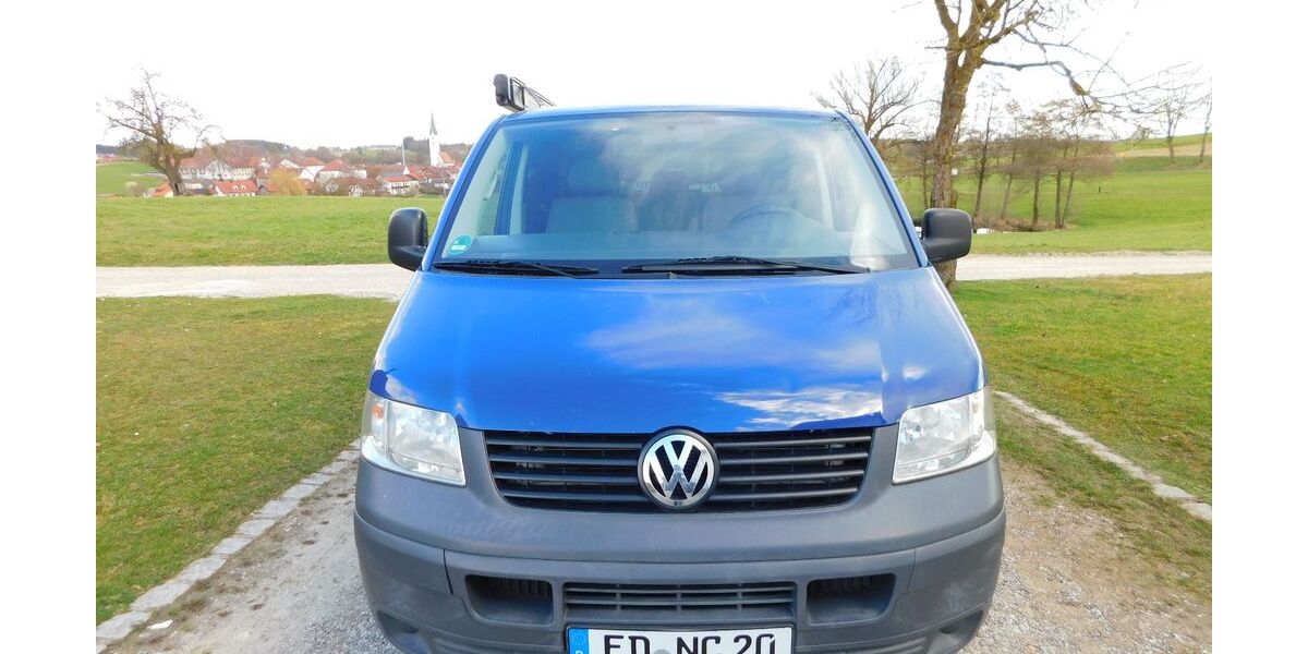 VW T5 Caravelle 251.473 km 9.950 &euro; Dorfen 84405