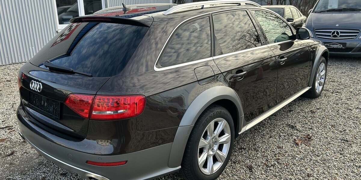 Audi A4 Allroad 2.0 TFSI S-Tronic Bi-Xenon Navi LED 228.900 km 10.900 &euro; Altdorf 84032