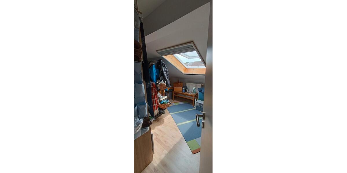 Dachgeschoßwohnung Frontenhausen - 3 Zimmer, 70 m&sup2;, 660&euro; | Angebot:27588915