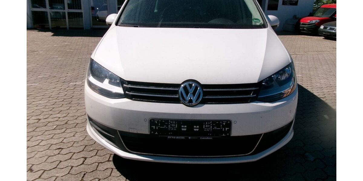 VW Sharan 225.279 km 6.390 &euro; Essenbach OT Altheim 84051