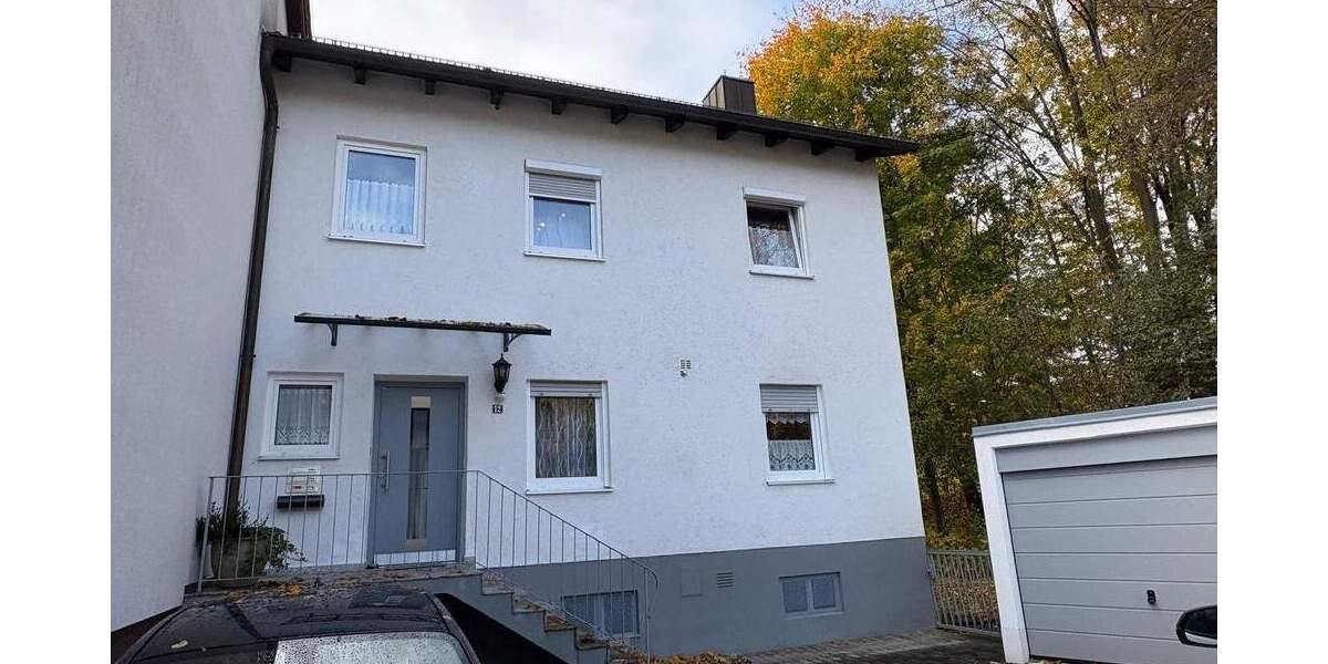 Mehrfamilienhaus, Wohnhaus Landshut West - 8 Zimmer, 499.000&euro; | Angebot:25773656