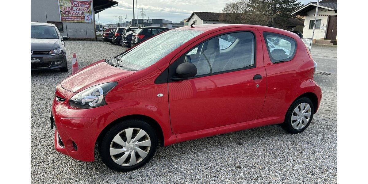Toyota Aygo Basis 1.0i Euro5 1.Hand 182.600 km 2.500 &euro; Altdorf 84032