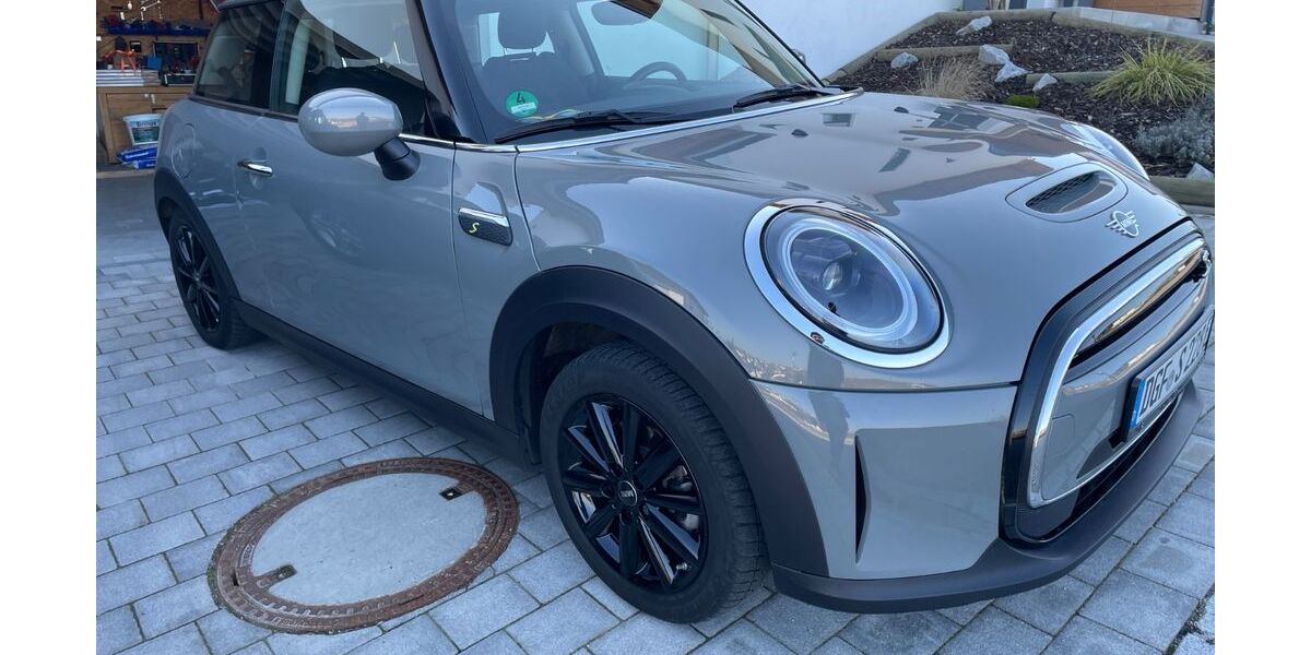 Mini Cooper SE 38.000 km 16.300 &euro; Moosthenning 84164
