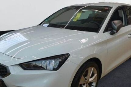 Seat Leon 17.463 km 26.440 &euro; Dingolfing 84130