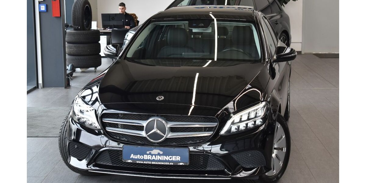 Mercedes-Benz C 300 40.453 km 27.950 &euro; Altdorf/Landshut 84032