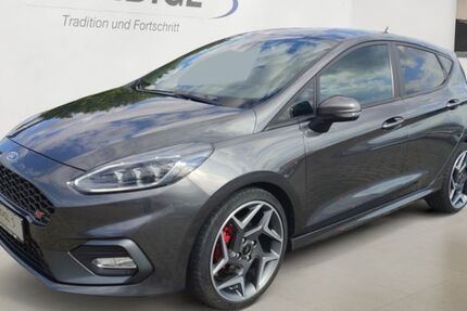 Ford Fiesta 98.210 km 16.190 &euro; Landshut 84030