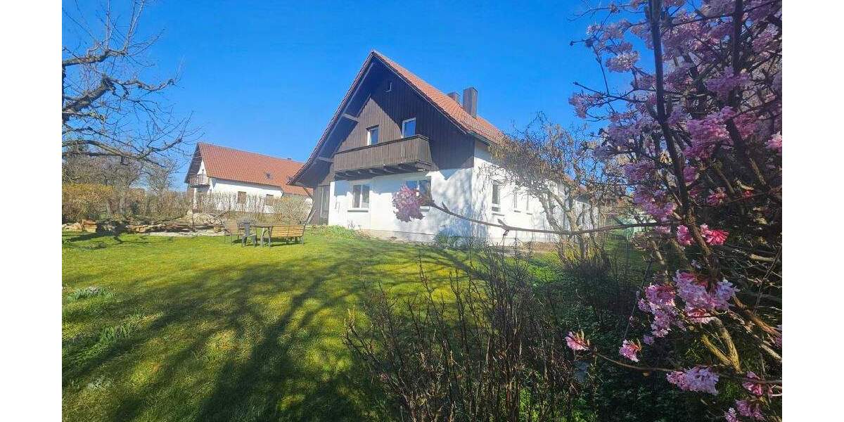 Mehrfamilienhaus, Wohnhaus Vilsbiburg-Frauensattling Frauensattling - 5 Zimmer, 122 m&sup2;, 375.000&euro; | Angebot:25815027