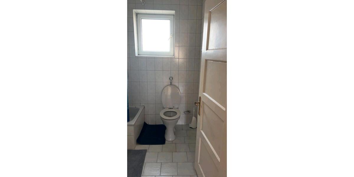 Etagenwohnung Altdorf - 2 Zimmer, 65 m&sup2;, 780&euro; | Angebot:25451185