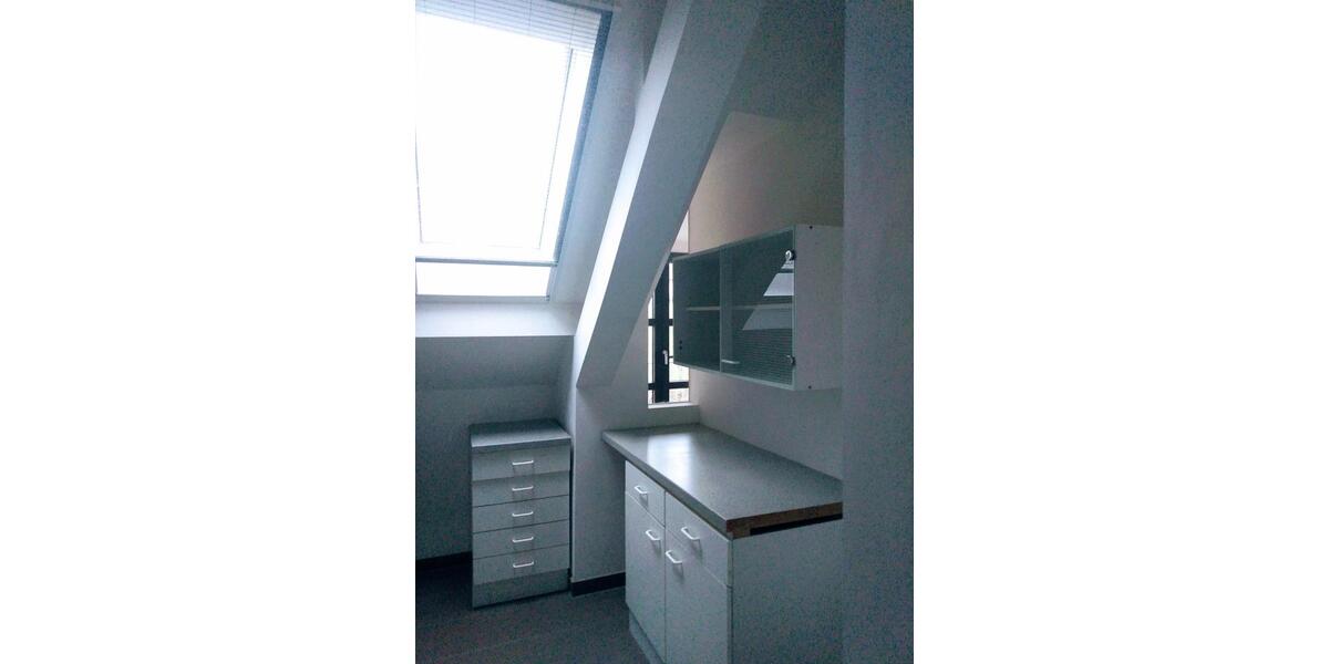 Dachgeschoßwohnung Rottenburg an der Laaber - 3 Zimmer, 90 m&sup2;, 930&euro; | Angebot:25365843