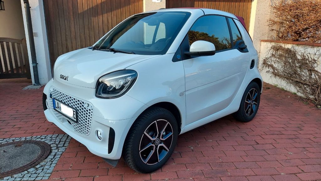 Smart ForTwo 9.417 km 17.700 &euro; Tiefenbach 84184
