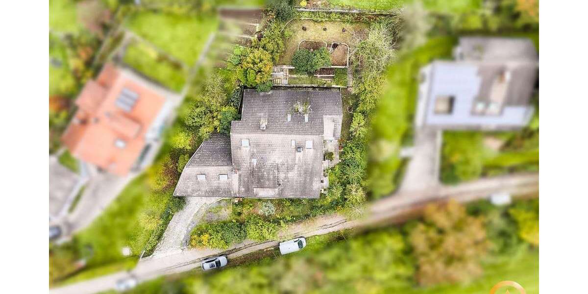 Einfamilienhaus Bruckberg - 8 Zimmer, 250 m&sup2;, 850.000&euro; | Angebot:21553980