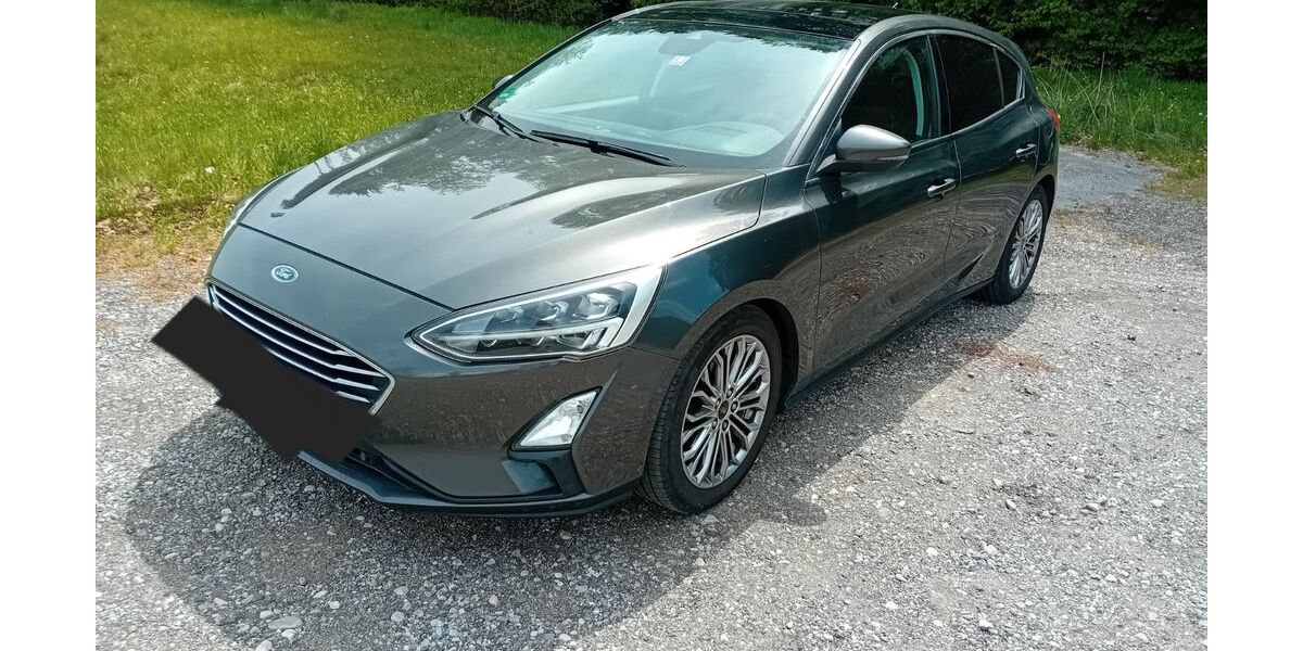 Ford Focus 131.000 km 10.800 &euro; Frontenhausen 84160