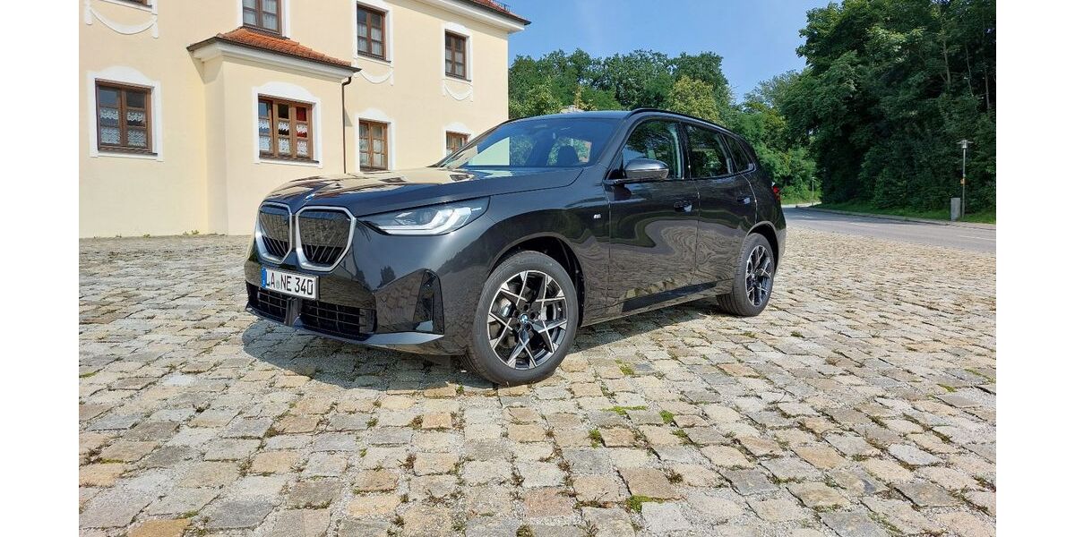BMW X3 8.500 km 61.500 &euro; Kröning 84178