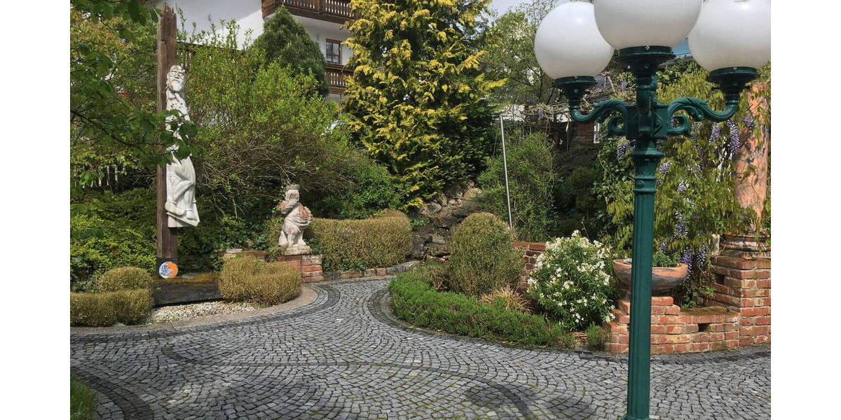 Einfamilienhaus Landshut Wolfgang - 8 Zimmer, 238 m&sup2;, 925.000&euro; | Angebot:26040750