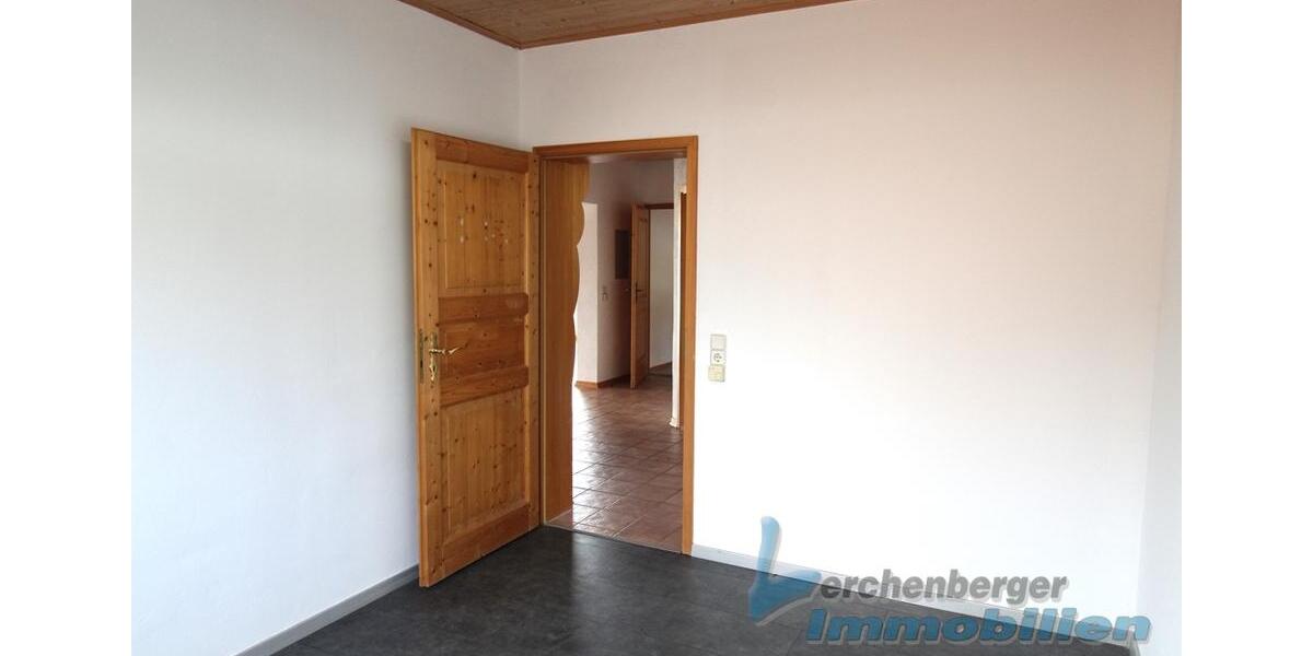 Einfamilienhaus Moosthenning - 7 Zimmer, 250 m&sup2;, 1.850&euro; | Angebot:25340470