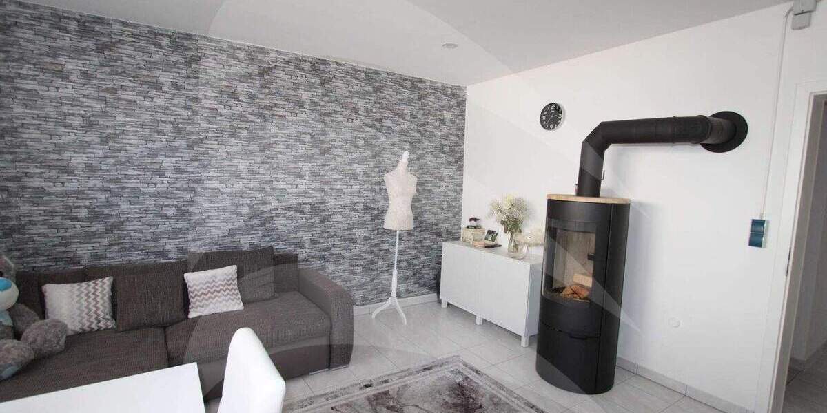 Etagenwohnung Altdorf Pfettrach - 5 Zimmer, 200 m&sup2;, 539.800&euro; | Angebot:25730938