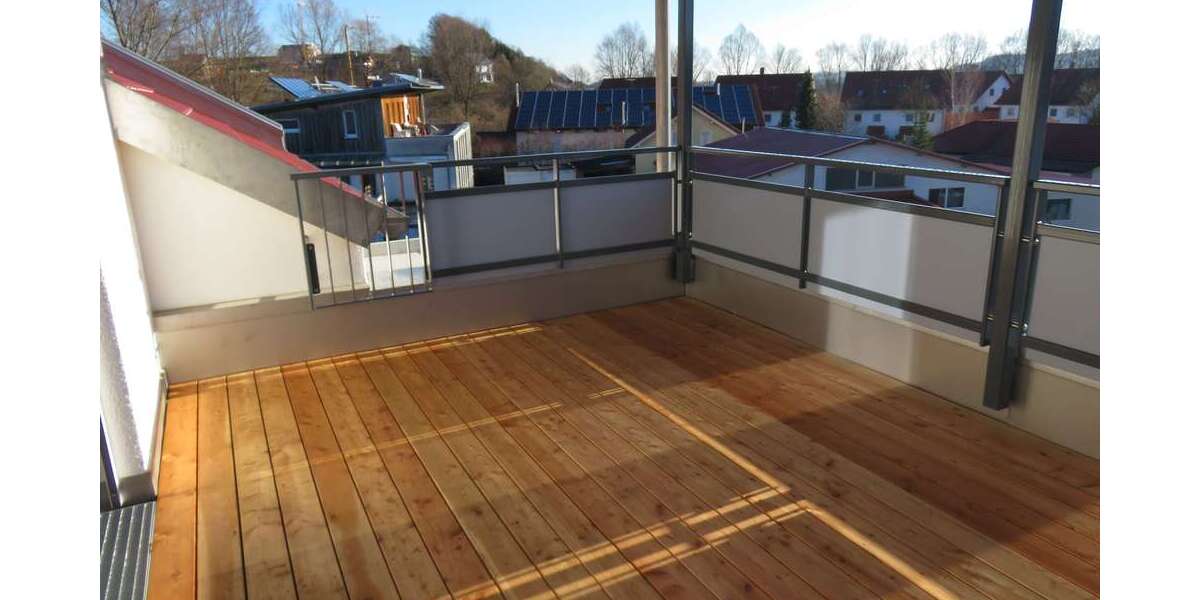 Etagenwohnung Dorfen - 3.5 Zimmer, 100 m&sup2;, 1.250&euro; | Angebot:25251756