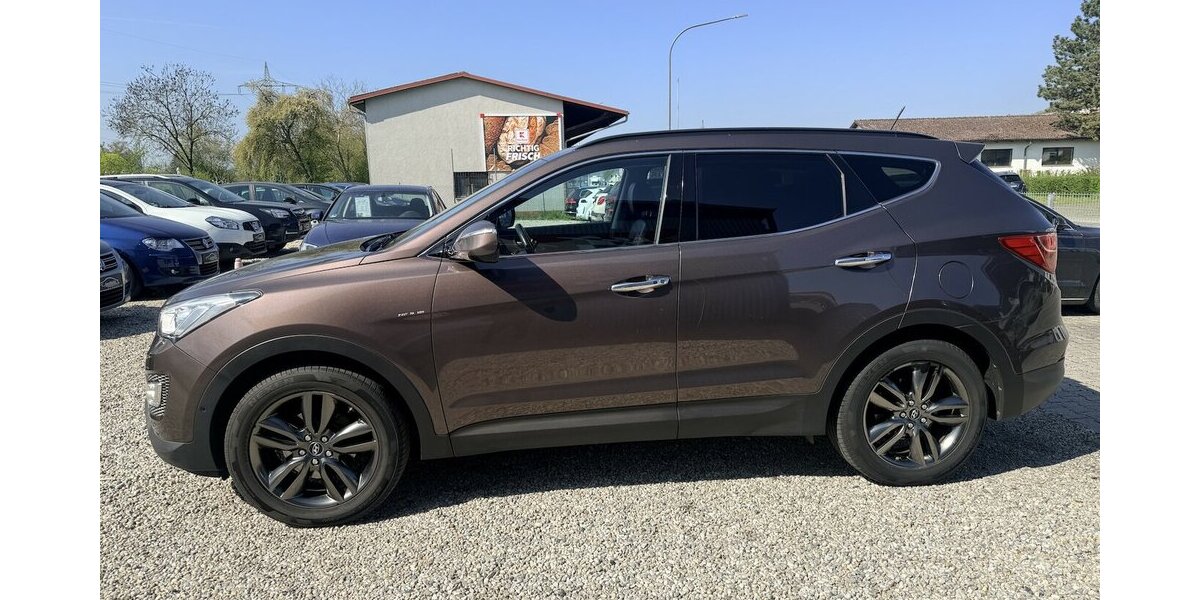 Hyundai Santa Fe 2.2 CRDi Premium 4WD Automatik Kamera Xen 213.000 km 9.900 &euro; Altdorf 84032