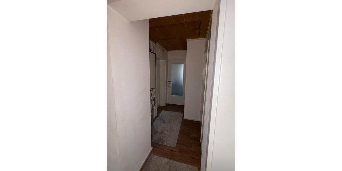 Etagenwohnung Dingolfing - 4 Zimmer, 85 m&sup2;, 950&euro; | Angebot:25975865