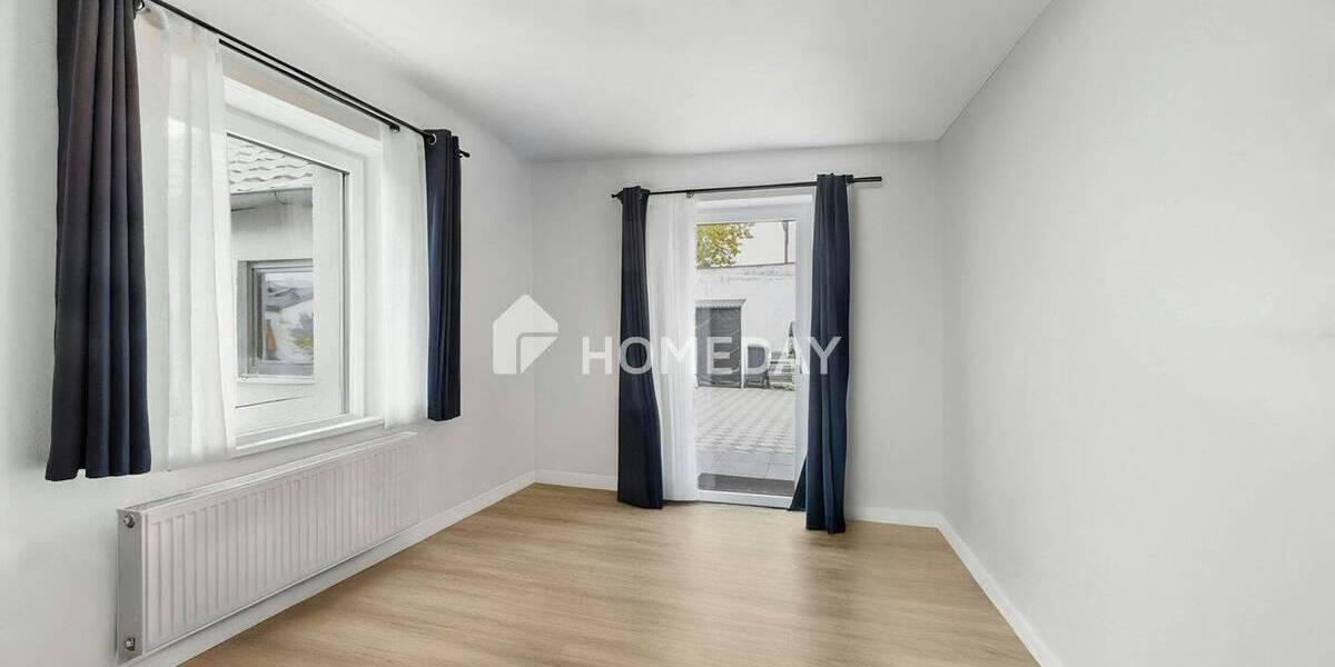 Mehrfamilienhaus, Wohnhaus Pfeffenhausen - 6 Zimmer, 210 m&sup2;, 570.000&euro; | Angebot:25677380