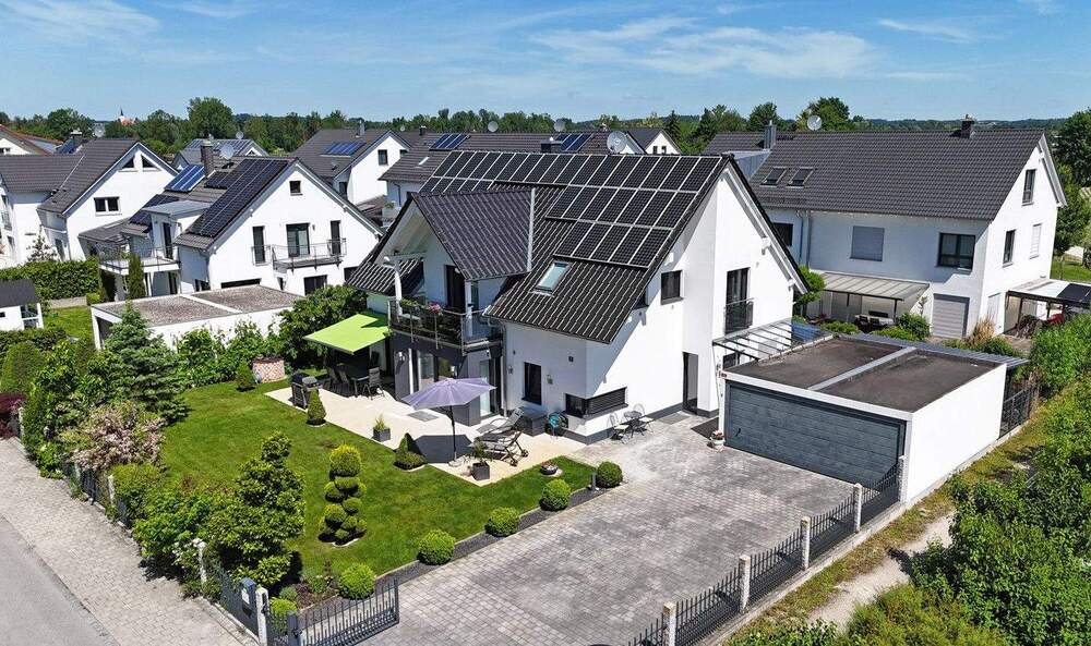 Einfamilienhaus Moosburg an der Isar Moosburg - 7 Zimmer, 210 m&sup2;, 1.365.000&euro; | Angebot:25695116