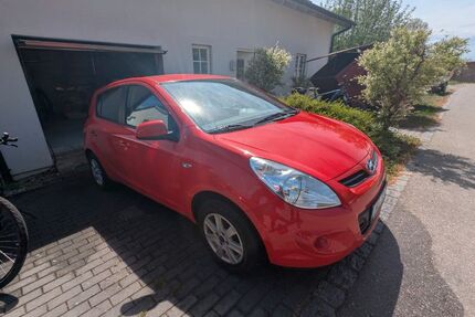 Hyundai i20 103.000 km 3.900 &euro; Buchbach 84428
