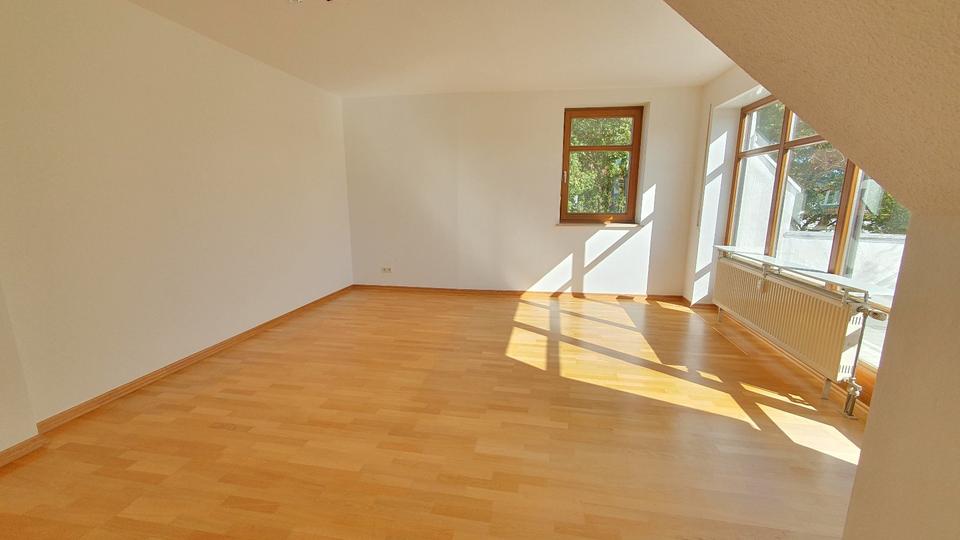 Etagenwohnung Landshut Landshut-West - 2.5 Zimmer, 67 m&sup2;, 295.000&euro; | Angebot:27598356