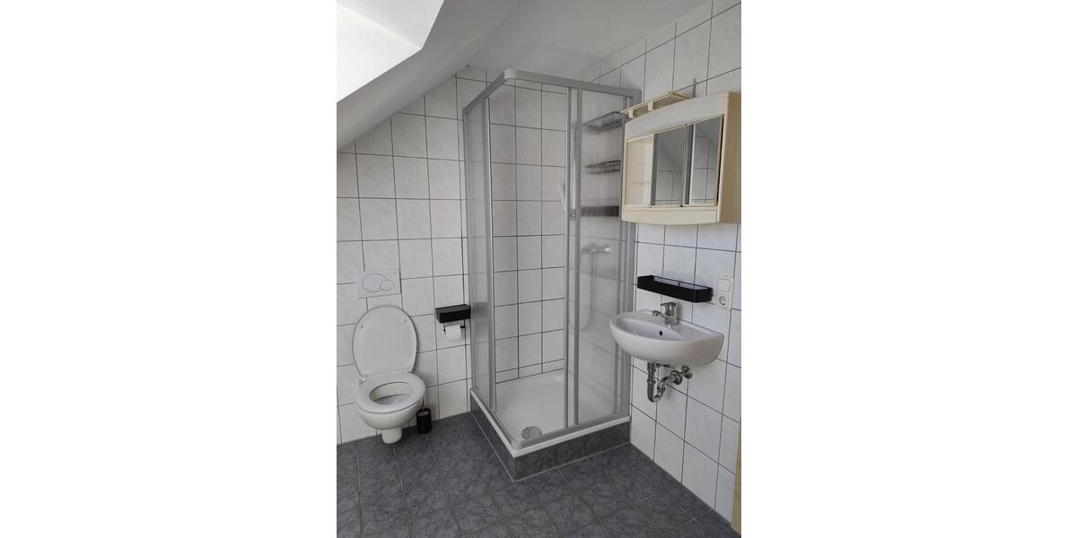 Dachgeschoßwohnung Ergolding - 2 Zimmer, 52 m&sup2;, 710&euro; | Angebot:26619034